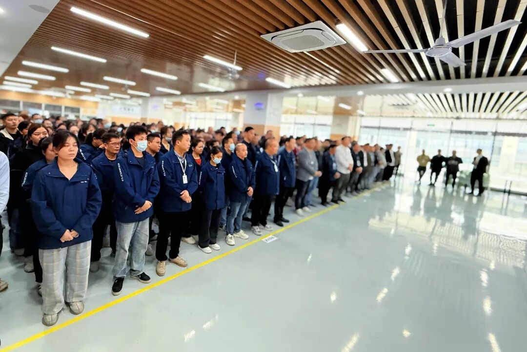 新变革 新起点 | 广东洛梵狄召开组织架构变更及人员任命大会